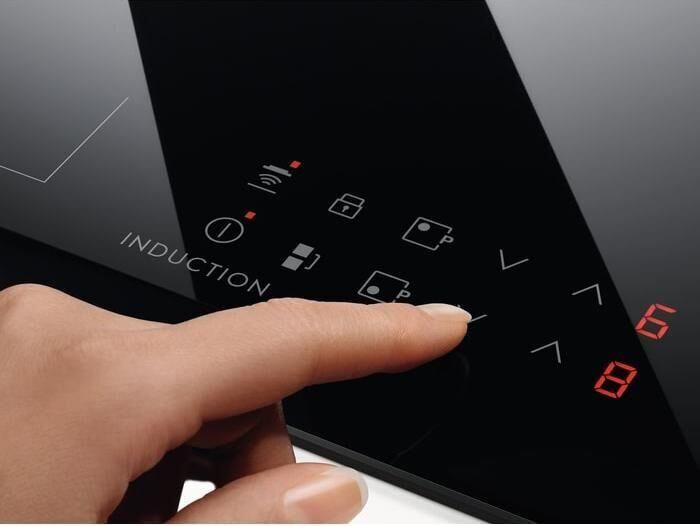 ELECTROLUX Индукционная варочная поверхность LIR60430, конфорок: 4 шт., стеклокерамика, независимая, — изображение 2