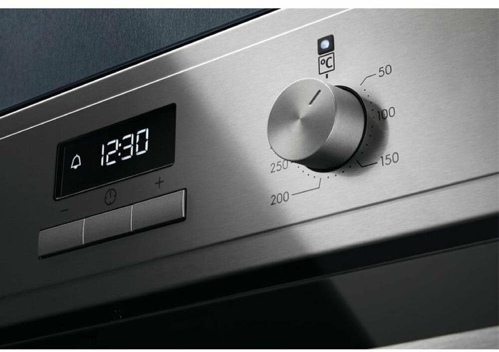 ELECTROLUX Духовой шкаф электрический EOD3H70X, 72л, 59.4 х 56.9 х 59.4 см, серебристый — изображение 3