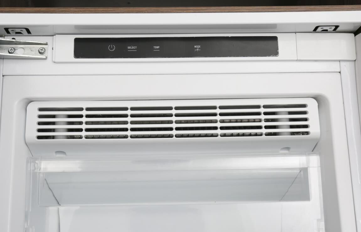 SCANDILUX FNBI350 230л белый — изображение 4