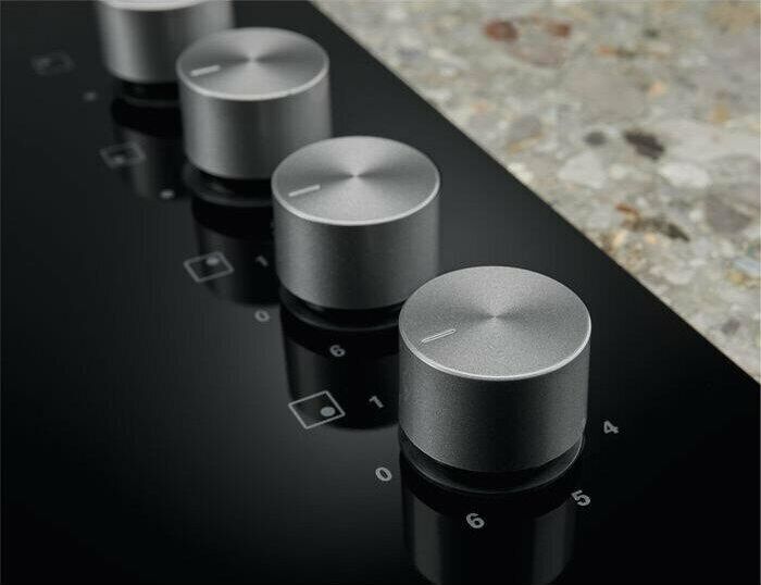 ELECTROLUX Комбинированная варочная панель EGE6172NOK, 4 конфорки, стеклокерамика, черный — изображение 5